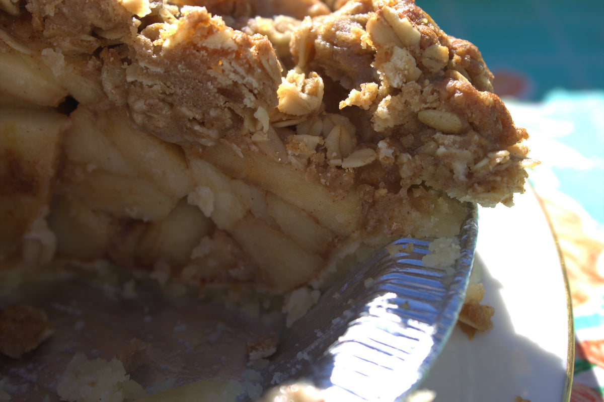 Apple Oatmeal Pie
